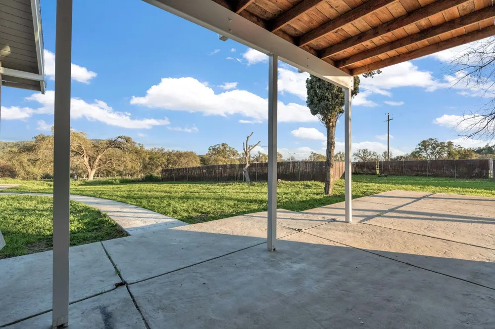 28718 Auberry Road Prather, CA 93651