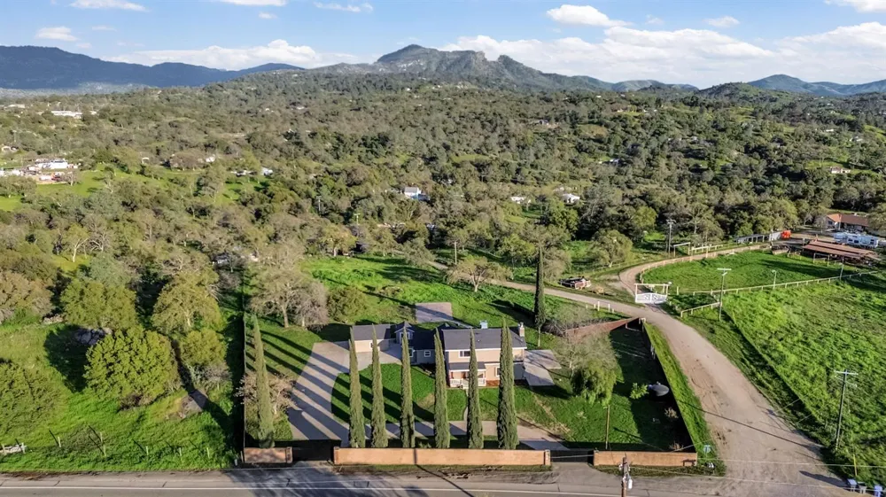 28718 Auberry Road Prather, CA 93651