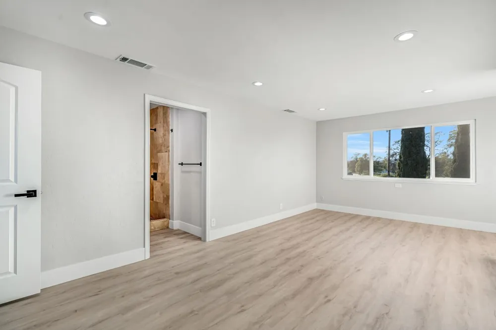28718 Auberry Road Prather, CA 93651