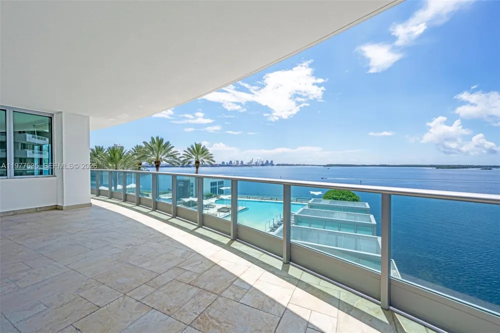 1331 Brickell Bay Dr #911 Miami, FL 33131