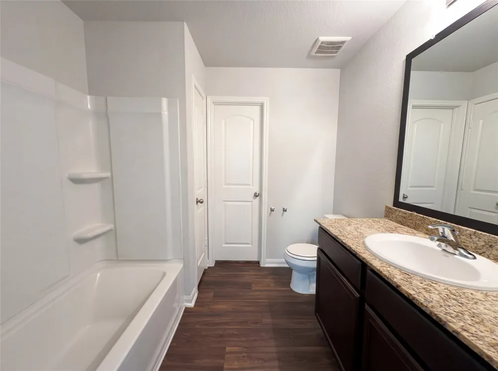 501 Yearwood Lane #1D Jarrell, TX 76537