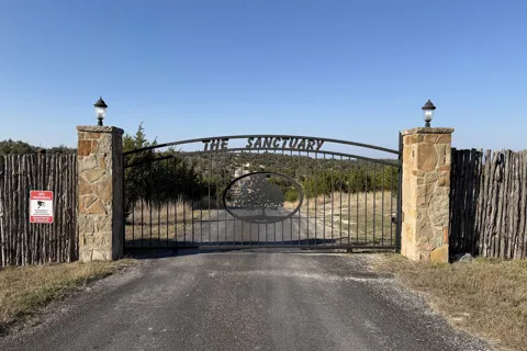 5 Sanctuary Lane