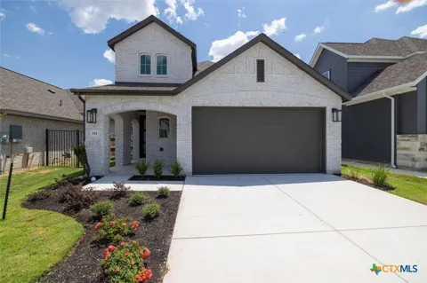 252 Menlo Bend