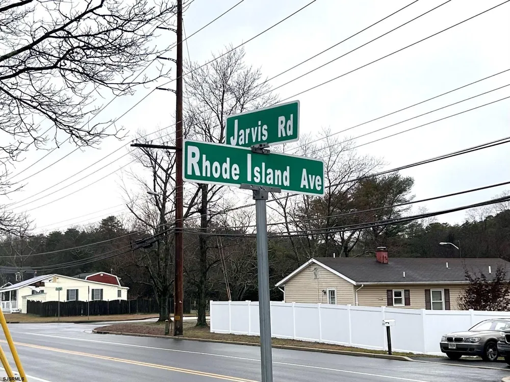 1214 Jarvis Road Sicklerville, NJ 08081