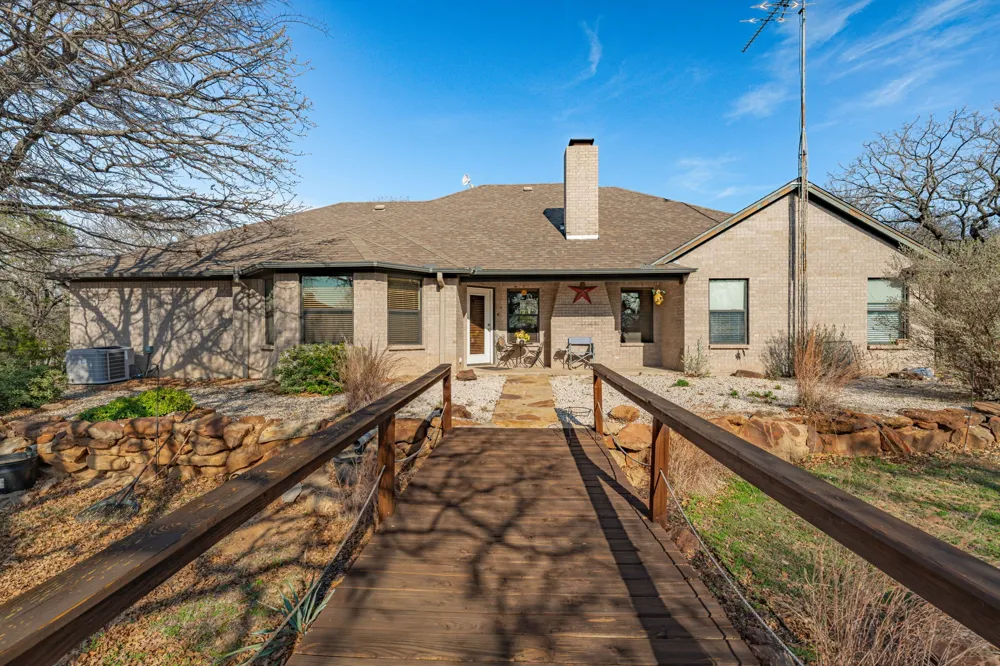 4259 S Lakeview Drive Gordon, TX 76453
