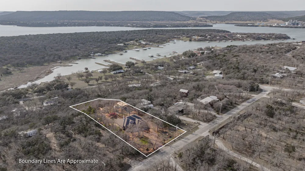 4259 S Lakeview Drive Gordon, TX 76453