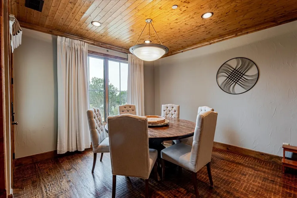 2033 Harbor Way #103 Graford, TX 76449