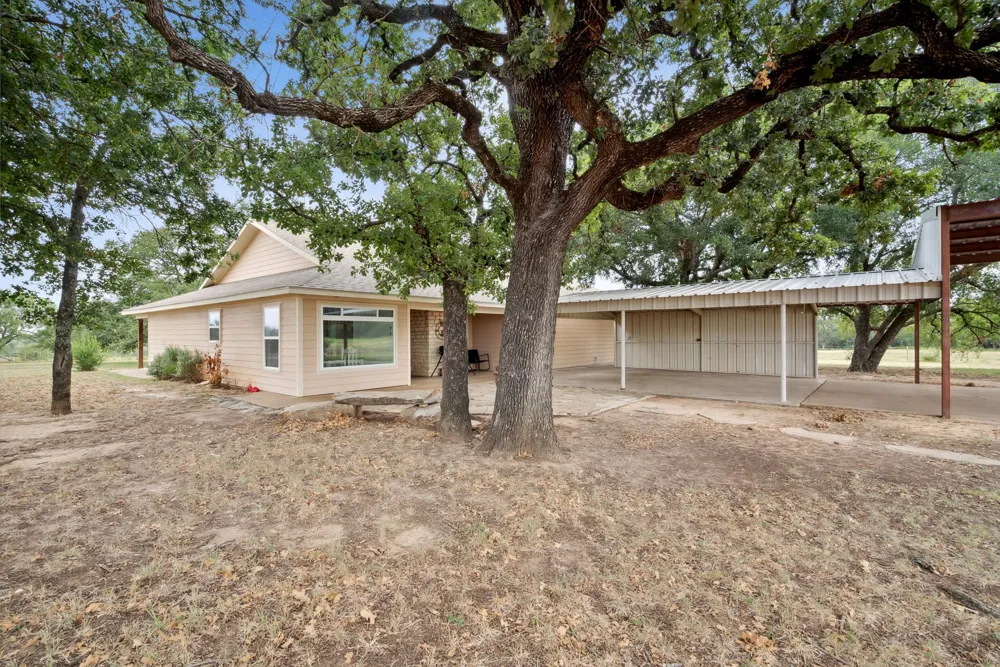 298 Townson Dublin, TX 76446