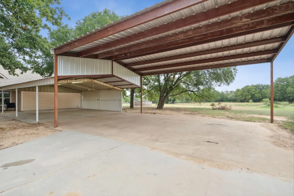298 Townson Dublin, TX 76446