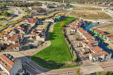 14 Castellon Drive