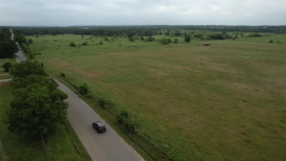 W Holford Pilot Point, TX 76258