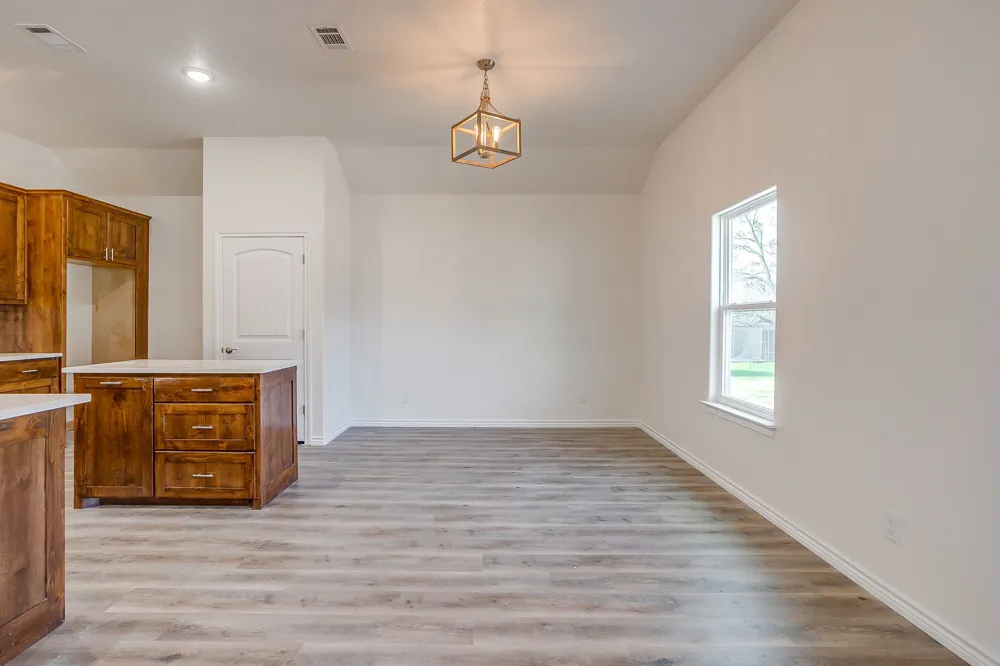 130 Abbott Avenue Covington, TX 76636