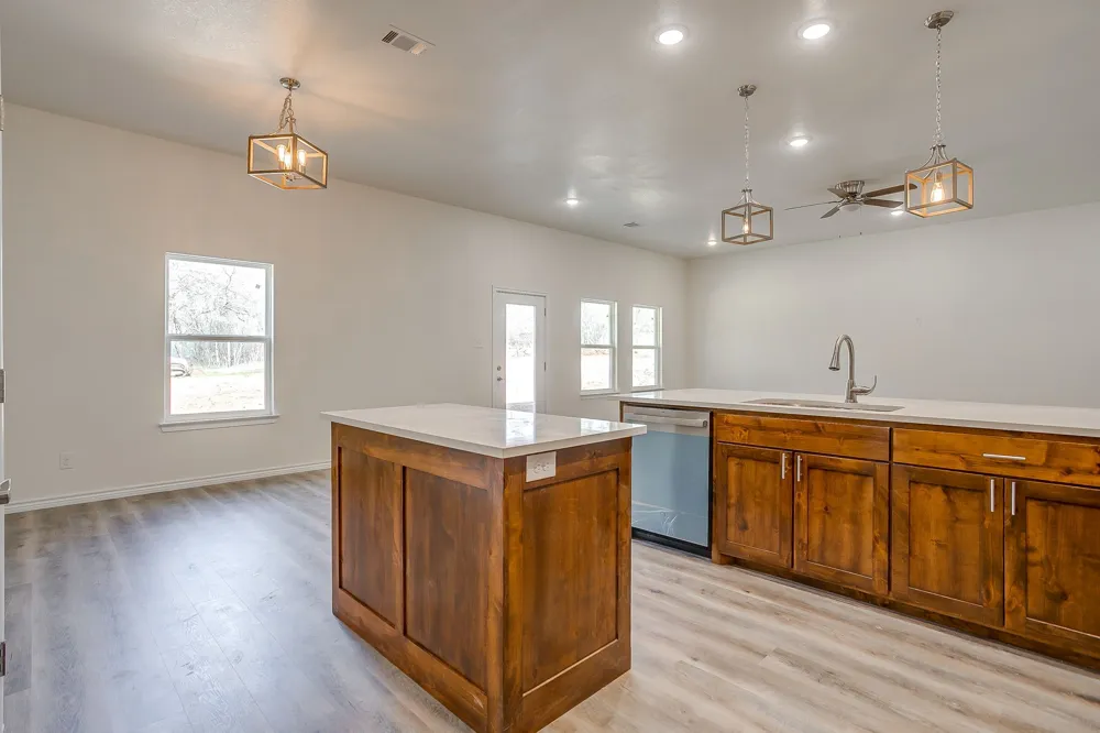 130 Abbott Avenue Covington, TX 76636