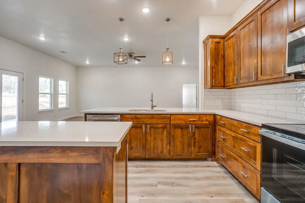 130 Abbott Avenue Covington, TX 76636