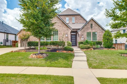 2171 Longmont Lane