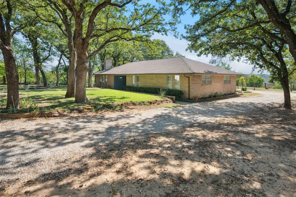 225 Timberline Lane Southlake, TX 76092