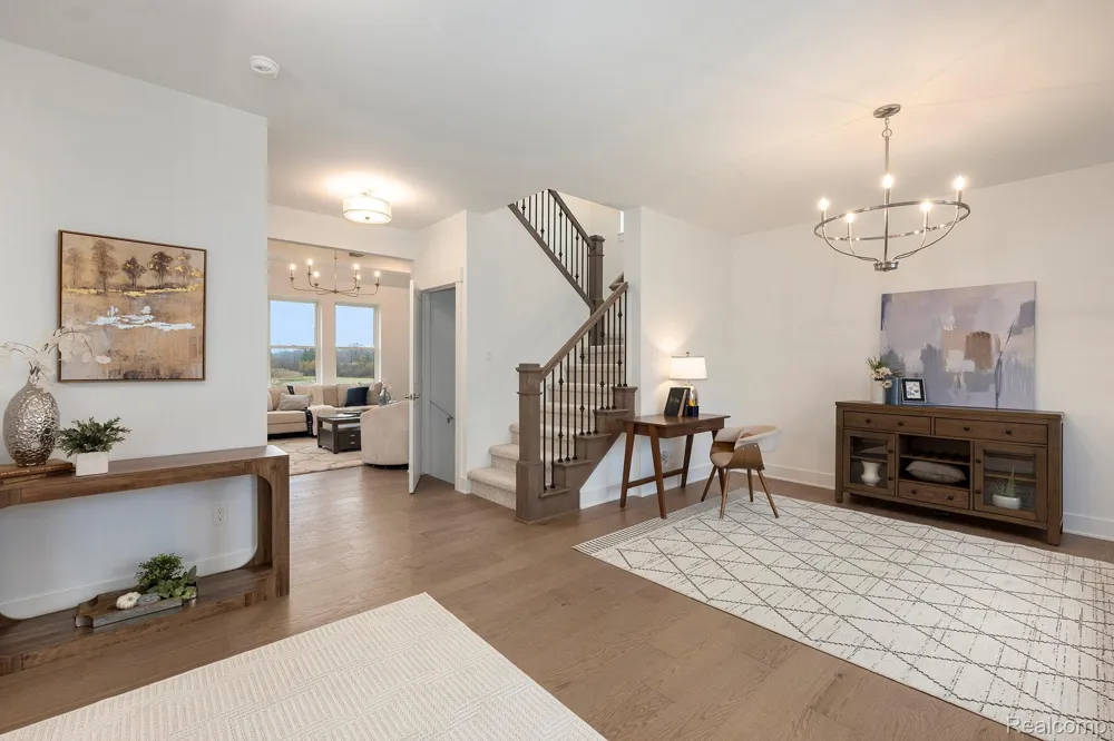 7699 Orchard Lane Washington Township, MI 48095