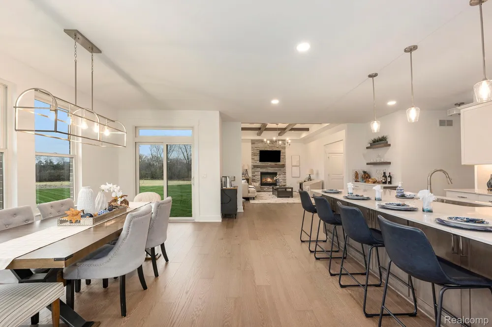 7699 Orchard Lane Washington Township, MI 48095