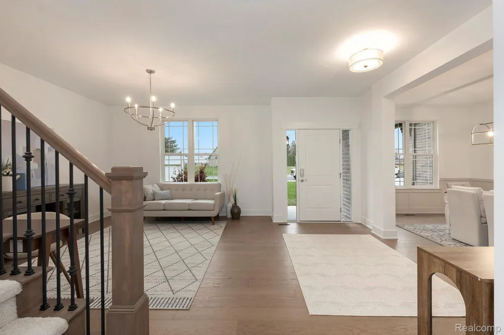 7699 Orchard Lane Washington Township, MI 48095