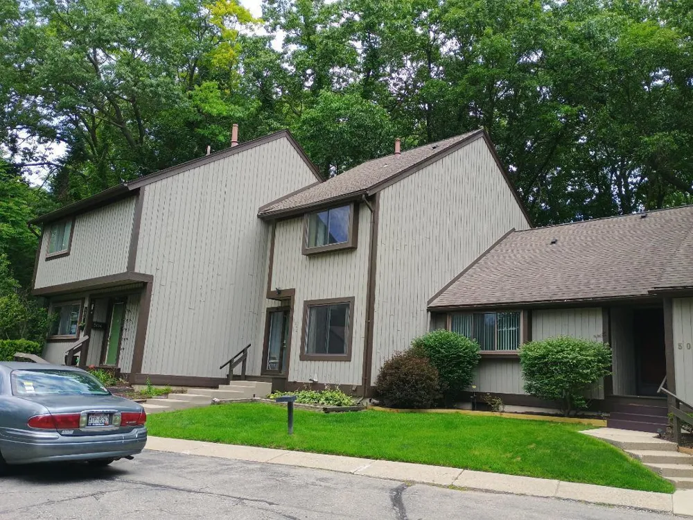 502 Stoneywood Drive Brighton City, MI 48116