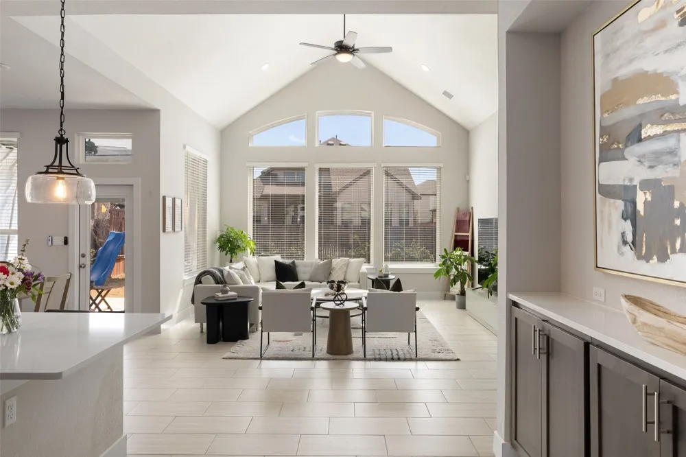 20817 Claire Jean Path Pflugerville, TX 78660
