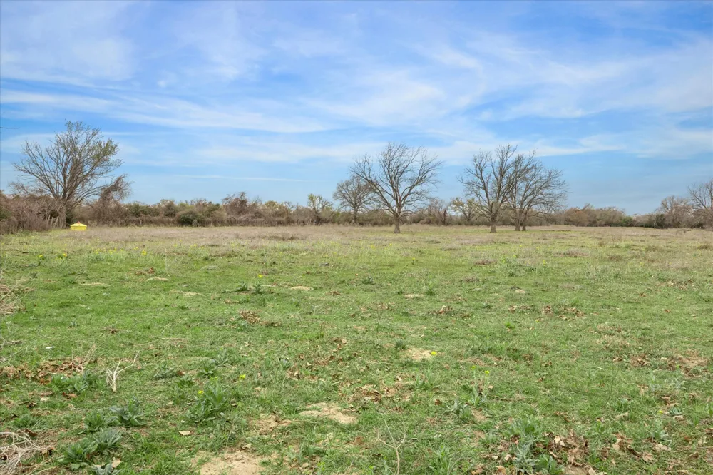 7281 County Road 358 Road Gause, TX 77836