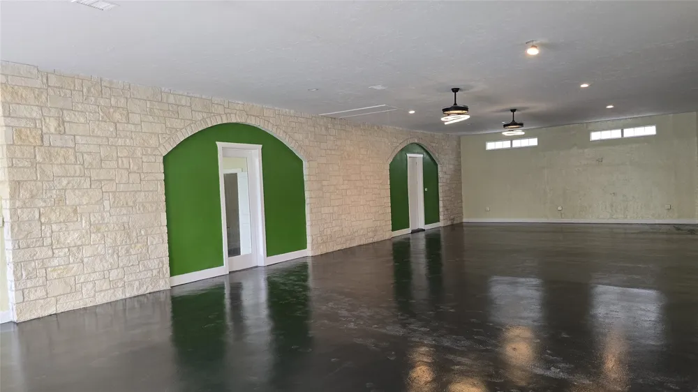 17621 Stacey Lane Lago Vista, TX 78645