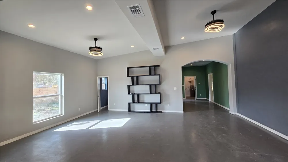 17621 Stacey Lane Lago Vista, TX 78645