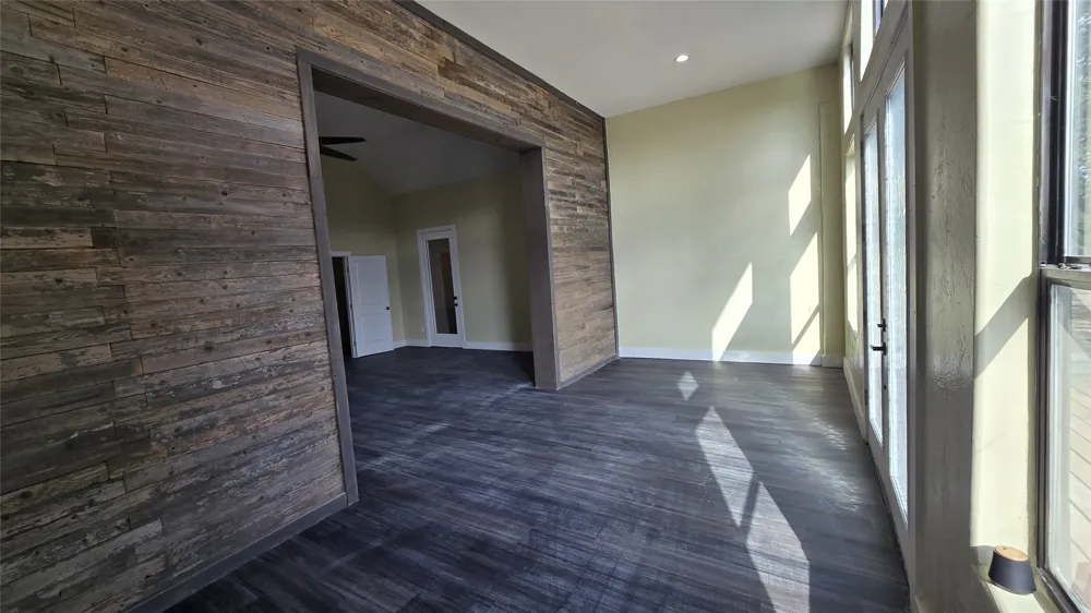 17621 Stacey Lane Lago Vista, TX 78645