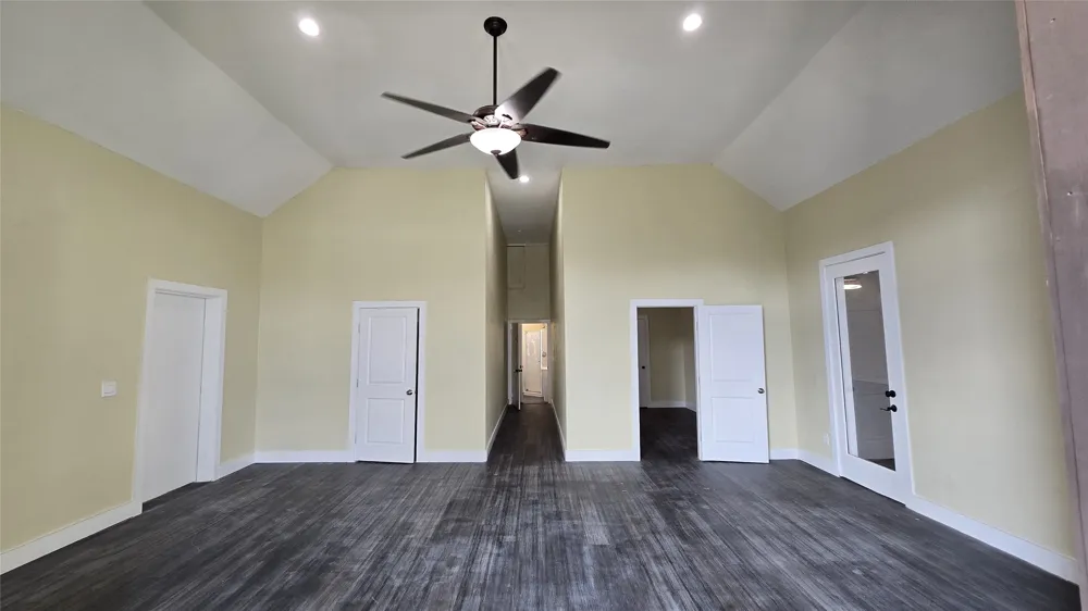17621 Stacey Lane Lago Vista, TX 78645