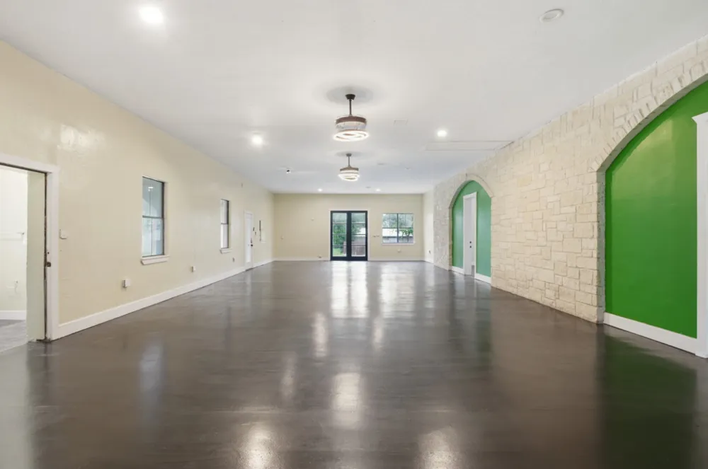 17621 Stacey Lane Lago Vista, TX 78645