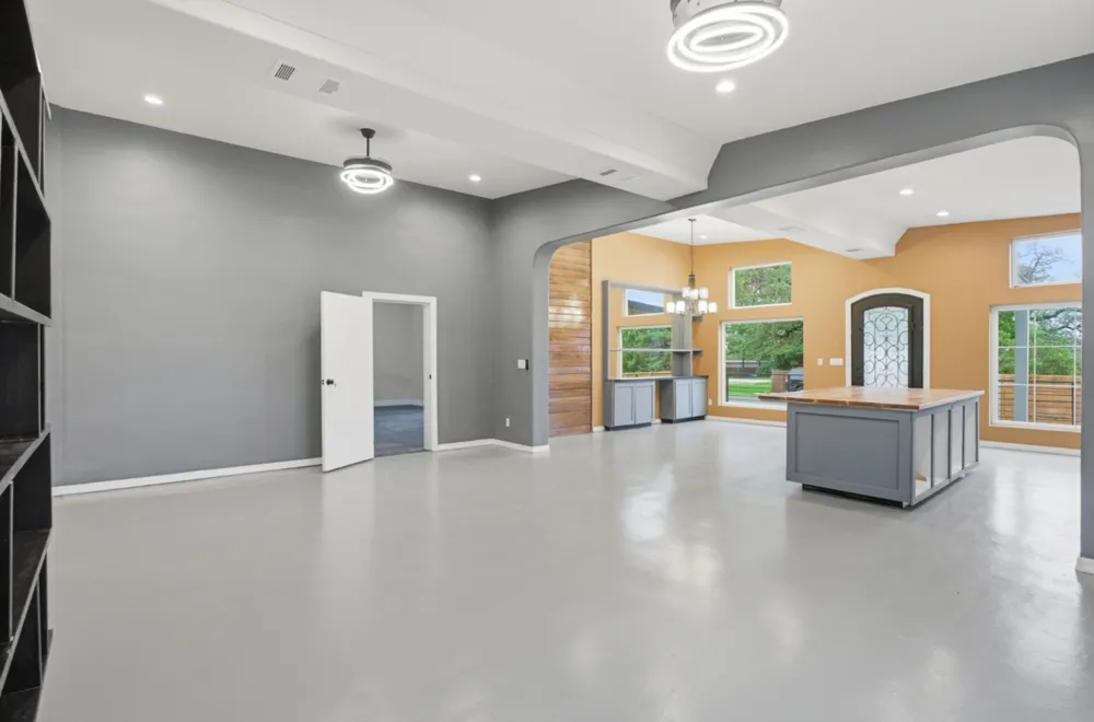 17621 Stacey Lane Lago Vista, TX 78645