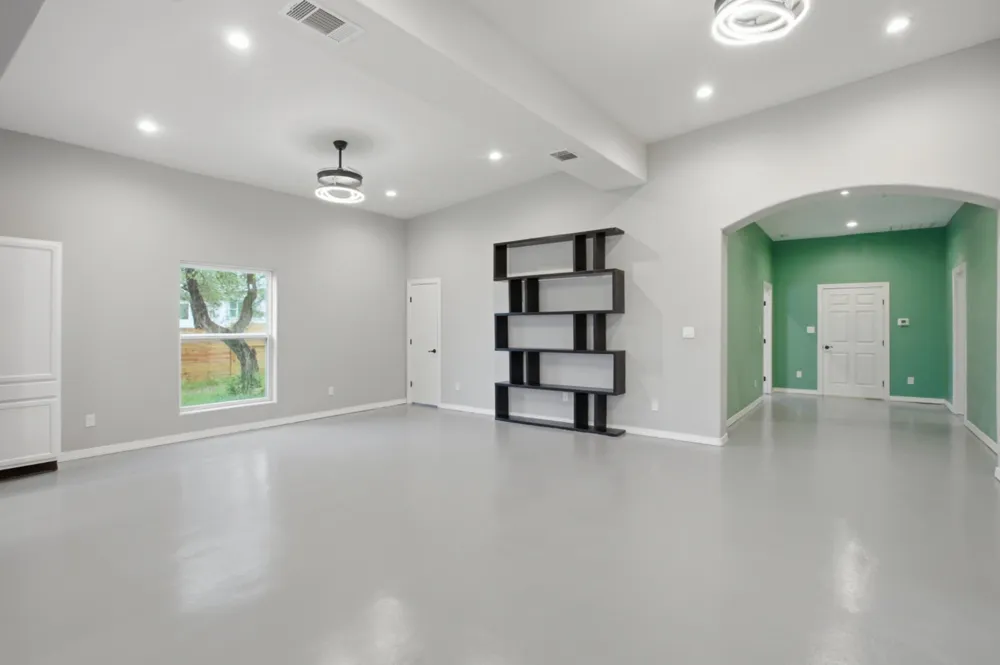 17621 Stacey Lane Lago Vista, TX 78645