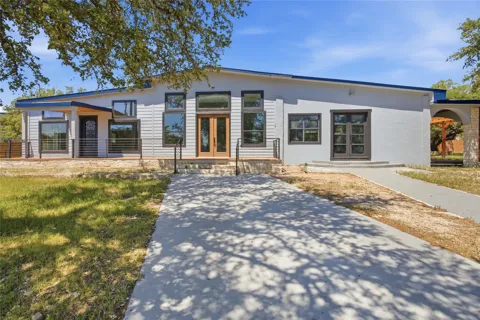 17621 Stacey Lane