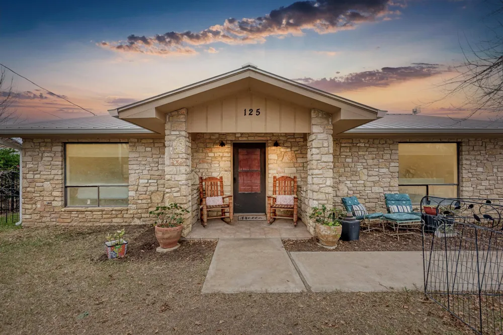 125 Winding Way Sunrise Beach, TX 78643