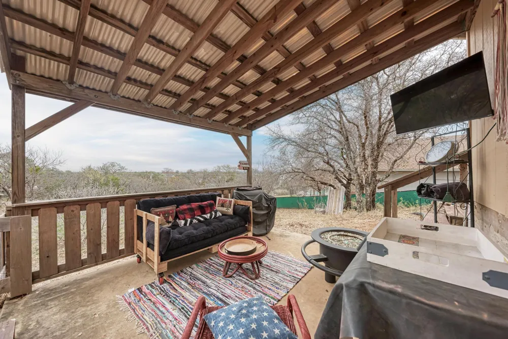 125 Winding Way Sunrise Beach, TX 78643