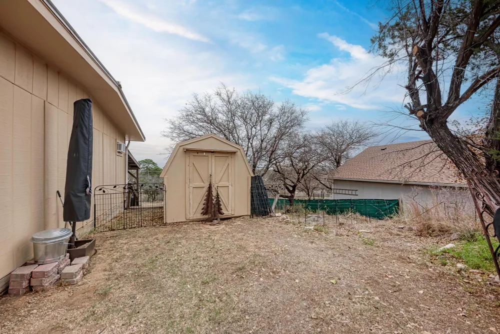125 Winding Way Sunrise Beach, TX 78643