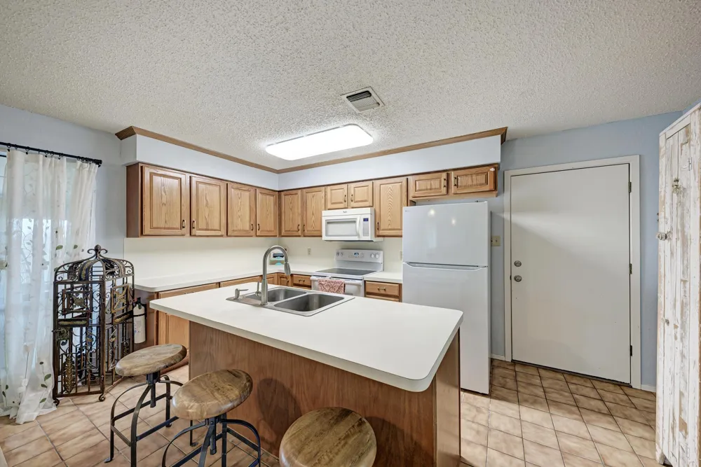 125 Winding Way Sunrise Beach, TX 78643
