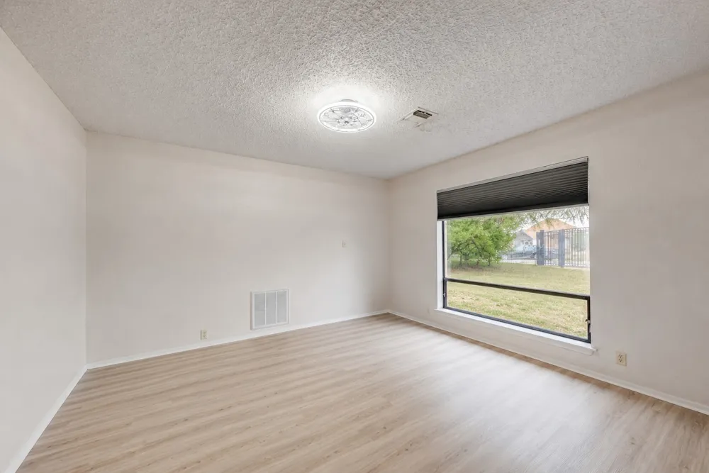 125 Winding Way Sunrise Beach, TX 78643