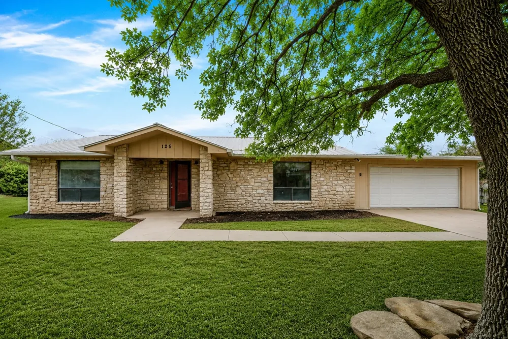 125 Winding Way Sunrise Beach, TX 78643