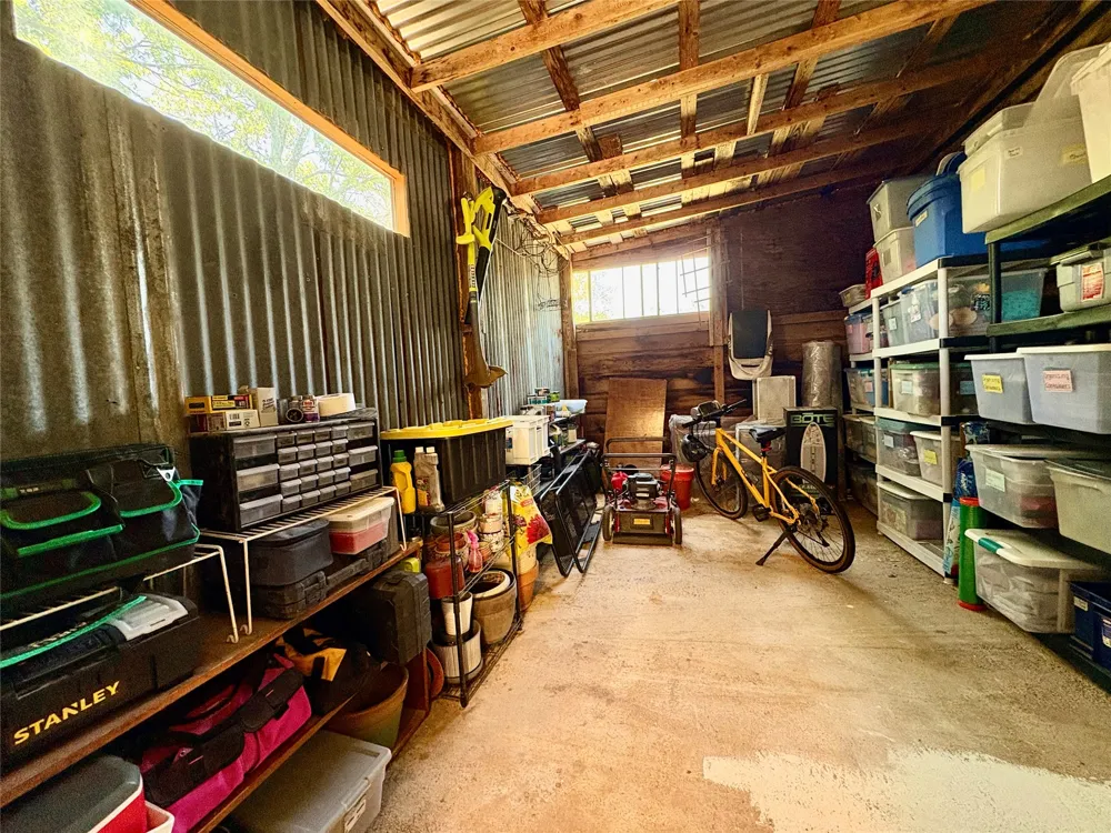 503 E Bluebonnet Lane Johnson City, TX 78636