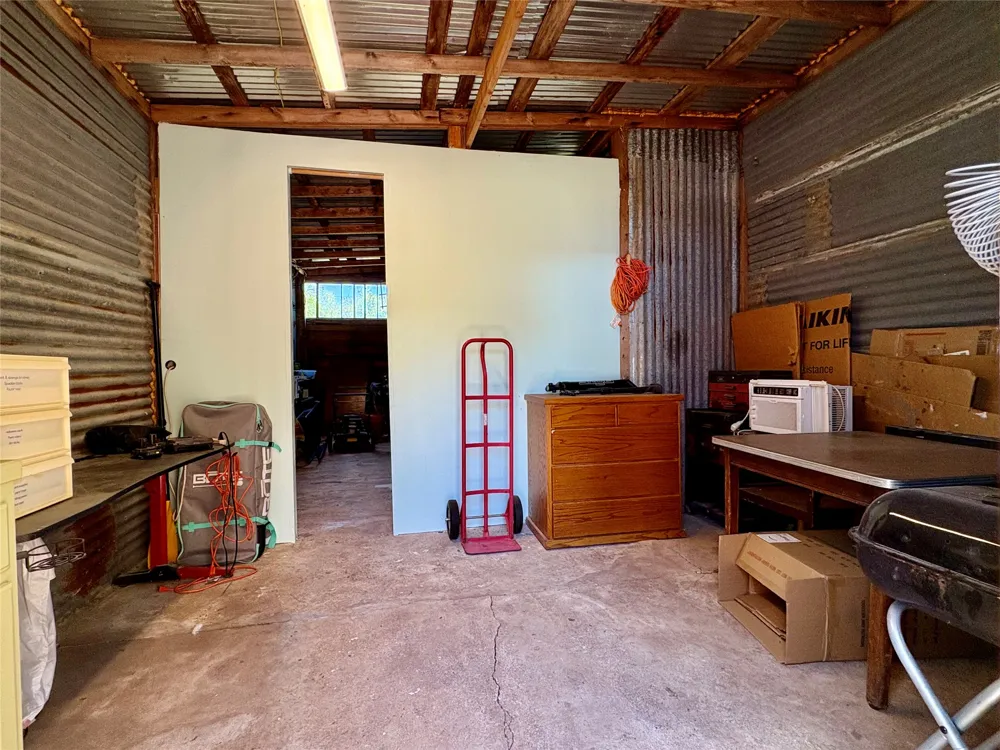 503 E Bluebonnet Lane Johnson City, TX 78636