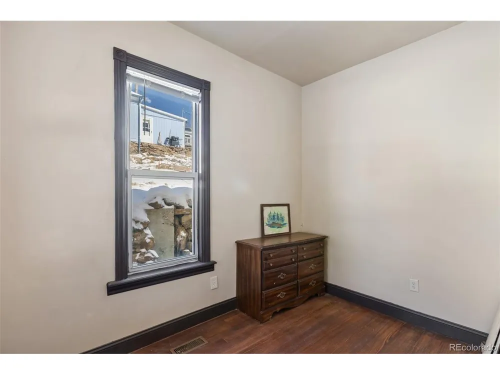 112 S 6th Street Victor, CO 80860