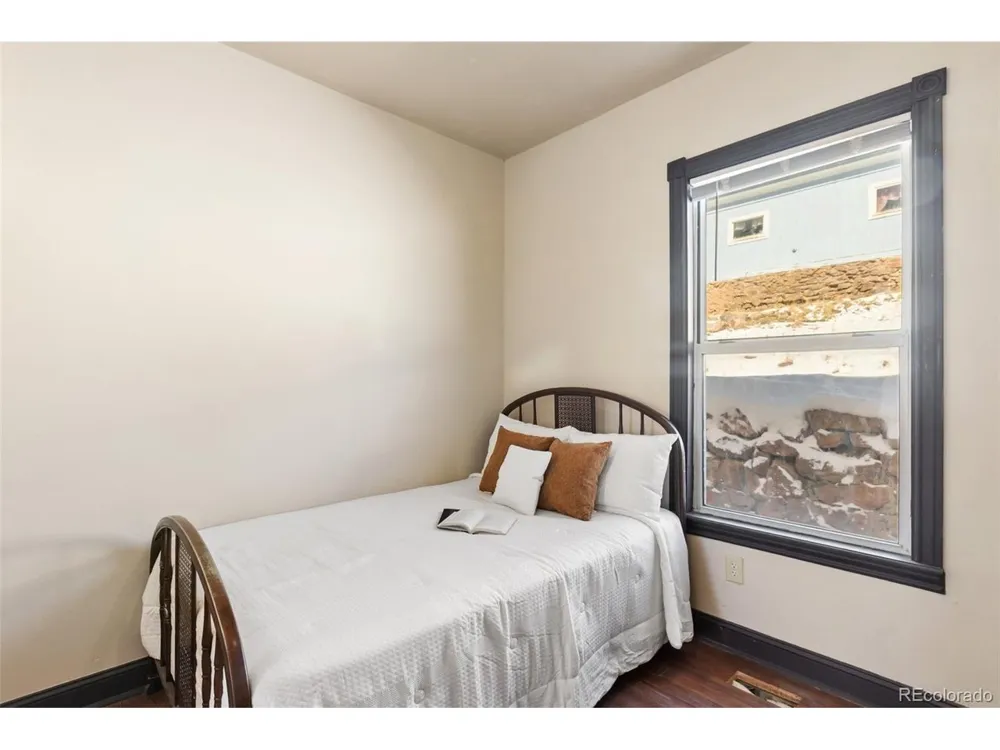 112 S 6th Street Victor, CO 80860