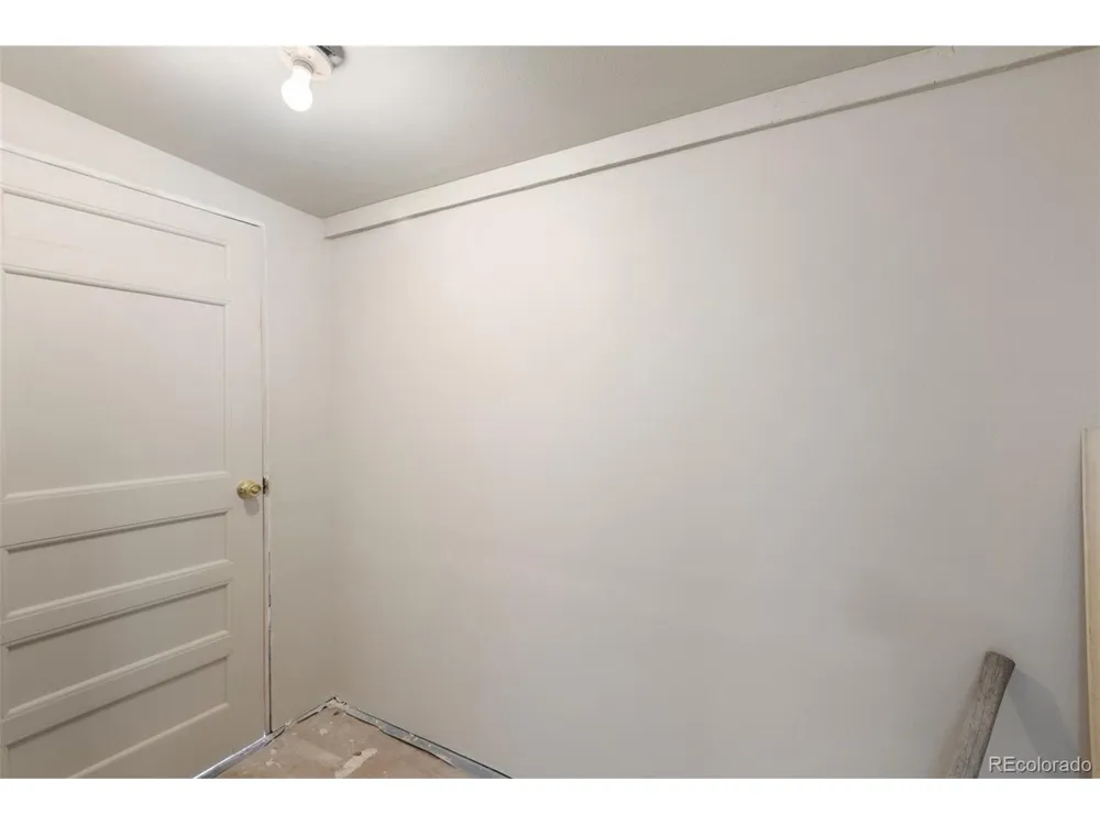 112 S 6th Street Victor, CO 80860