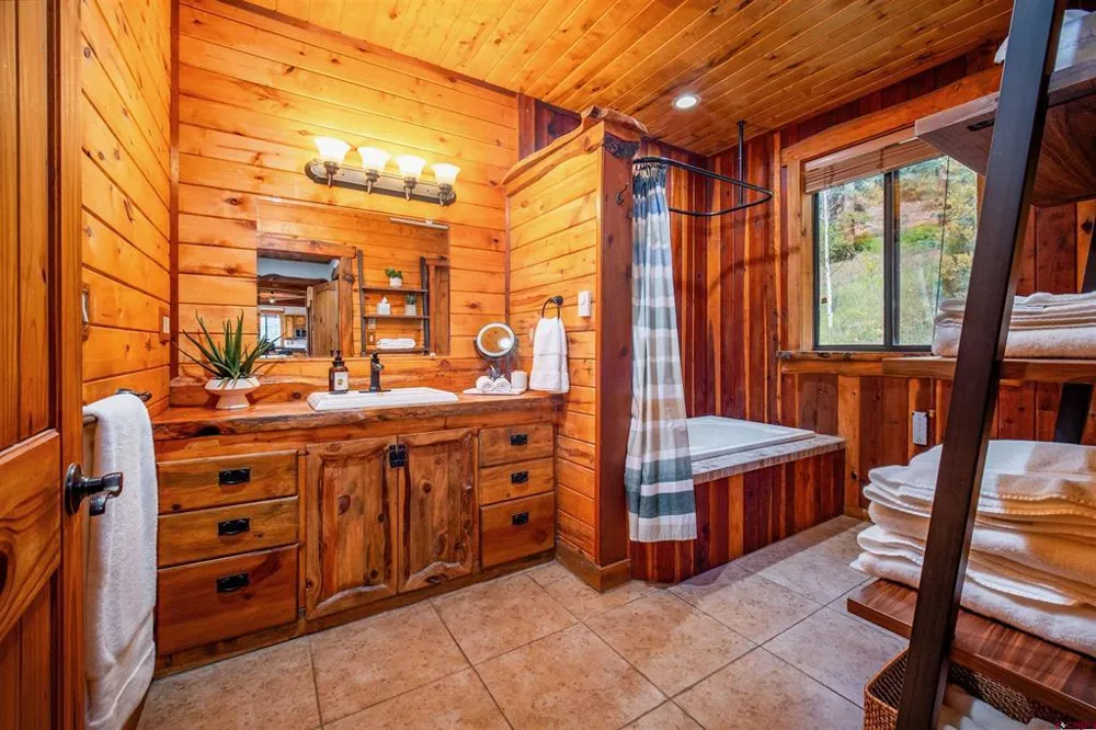 28984 Road 38 Dolores, CO 81328