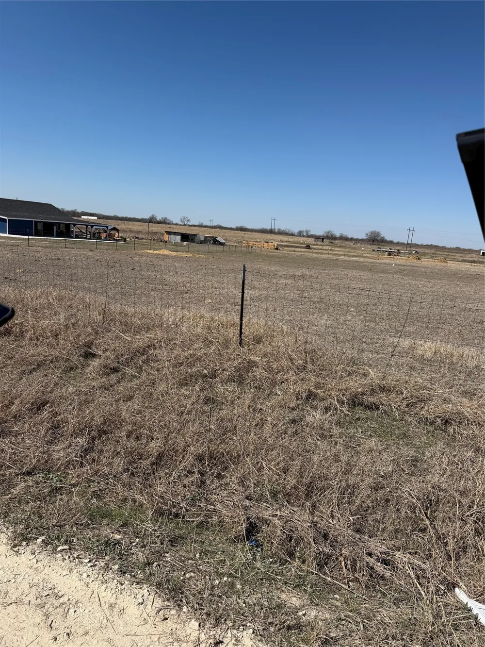 5253 County Road 4170 Frost, TX 76641
