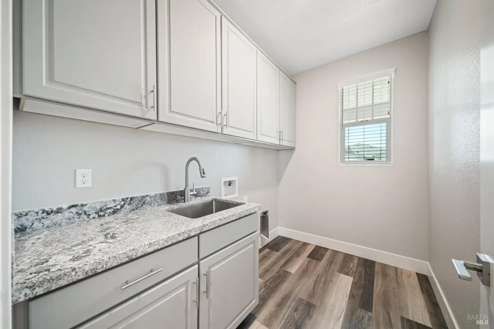 2140 Rustic Oak Lane Rio Vista, CA 94571