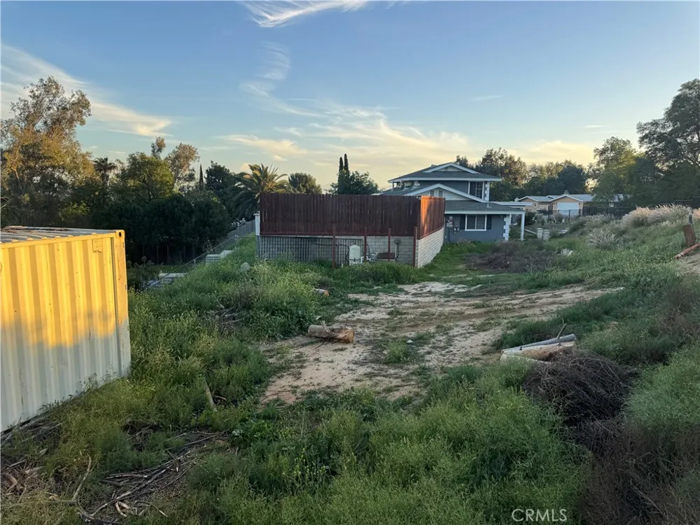 186140 Avenida Juan Bautista Jurupa Valley, CA 92509