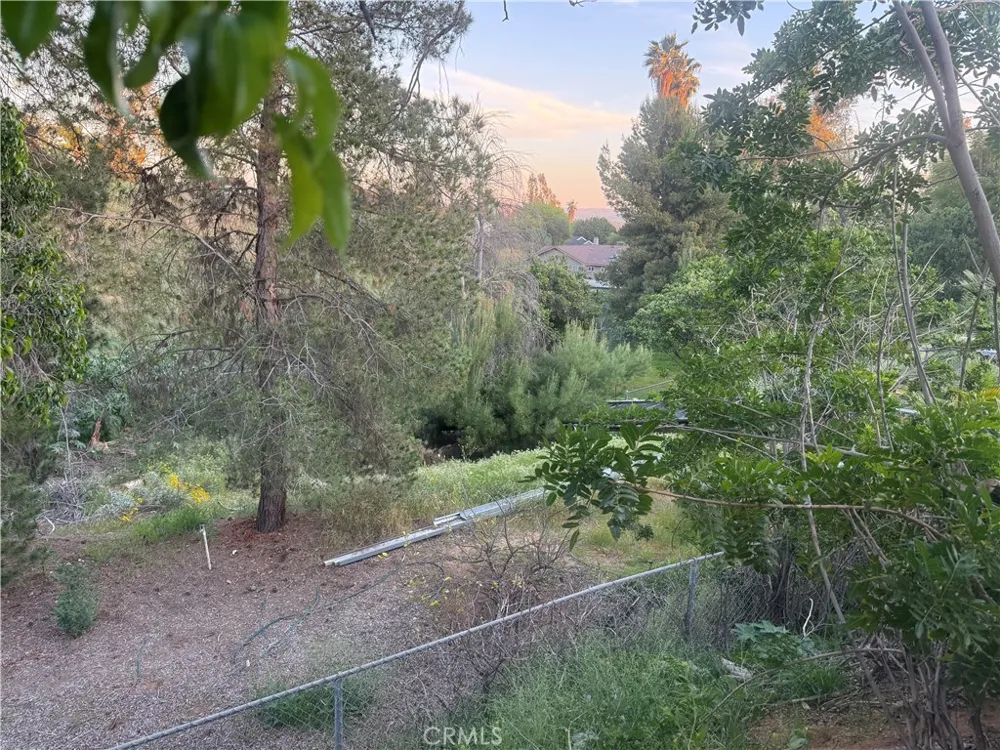 186140 Avenida Juan Bautista Jurupa Valley, CA 92509